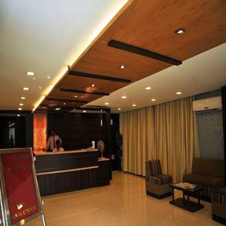 Hotel Kanak Comfort Ahmadábád Kültér fotó
